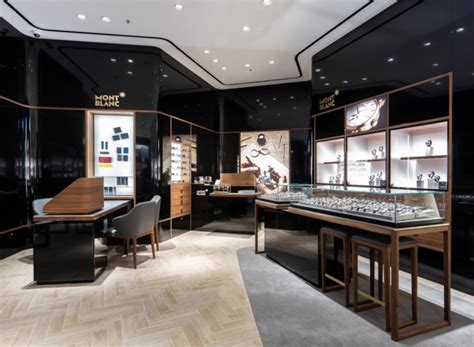 montblanc boutique chadstone mall.